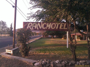 Hotels in Tehachapi
